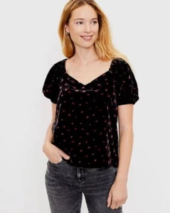 NUEVO SIN ETIQUETAS LOFT Talla XS Negro Terciopelo Rojo Rosa Floral Escote Corazón Top - Imagen 1 de 10
