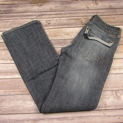 Pantalones de mezclilla Daisy Fuentes talla 2 azules ligeramente desgastados bolsillos con solapa traseros   Foto 1 de 4