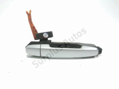 POIGNEE EXTERIEURE ARRIERE DROITE 6921112220G0 TOYOTA AVENSIS VERSO phase 2 - Photo 1/2