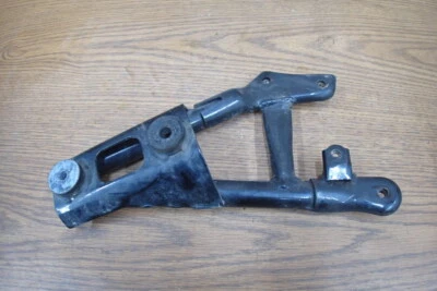 Suzuki Boulevard VL800 C50 2006 tubo de escape soporte de montaje soporte Foto 1 de 4