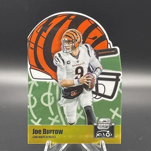 Tarjeta troquelada Contenders Optic Joe Burrow X's & O's 2022 dorada XO-5 #d 06/10 - Imagen 1 de 2