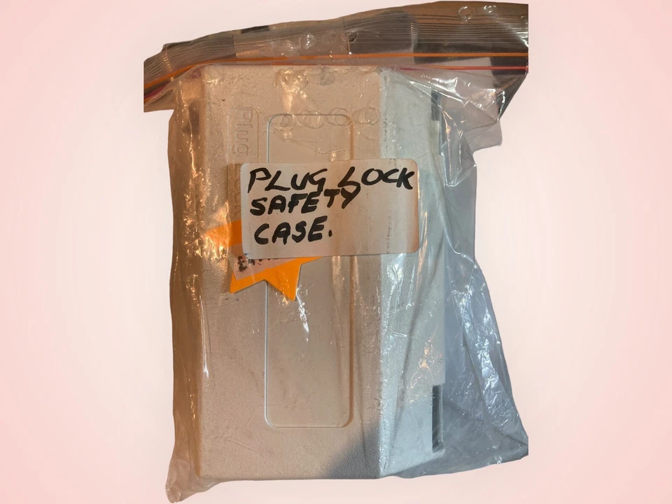 Estuche de seguridad con bloqueo de enchufe Foto 1 de 1