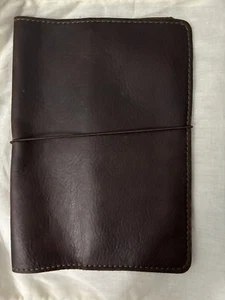 Chic Sparrow Cascade Folio braun Vollnarbenleder 9” x 6,5”-4 Taschen neu - Bild 1 von 7