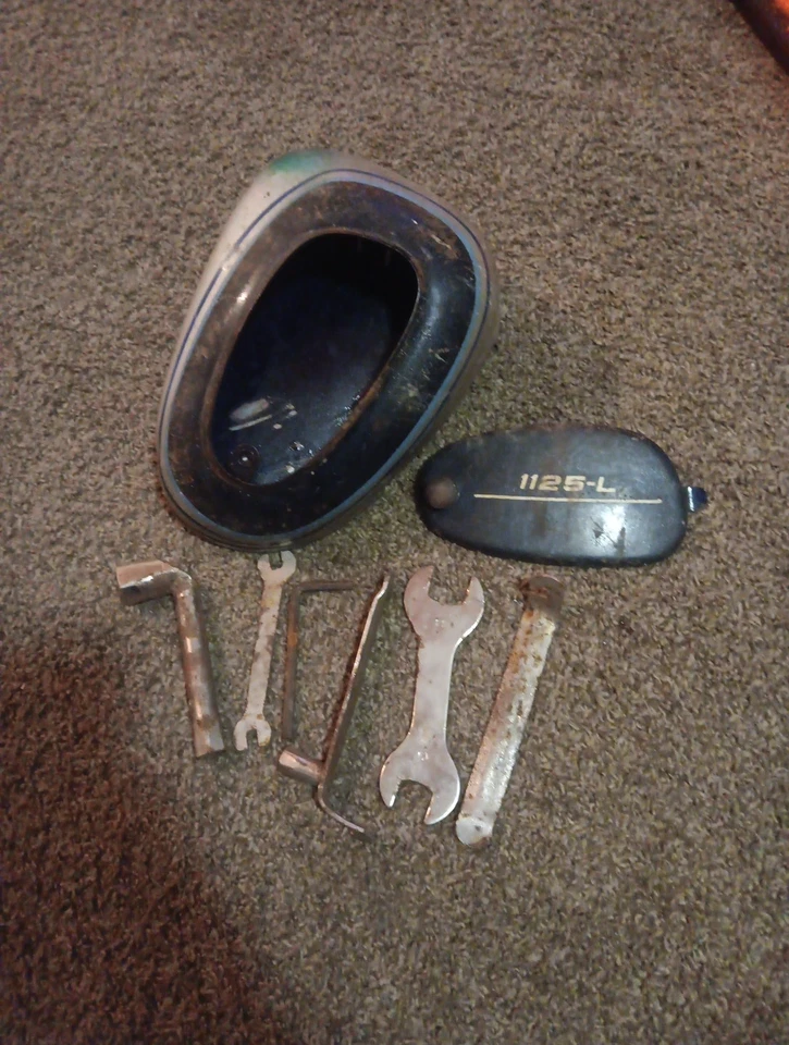 Benelli Wards River Side 1125L 125cc S652-2) правая боковая крышка панель ящик для инструментов набор - Изображение 1 из 4