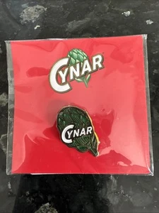New…Cynar Artichoke Herbal Liqueur Pin Badge - Picture 1 of 3