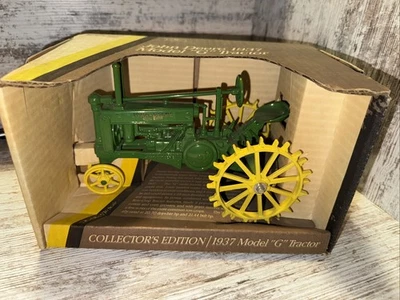 1/16 Scale 1937 John Deere Model G 50th Anniversary Collectors Edition  Narrow - Image 1 of 4