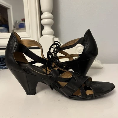 Винтажные черные кожаные каблуки - удобный на блондинке - размер 9,5 - 3" каблук коренастый - Изображение 1 из 4