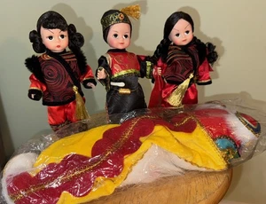 MADAME ALEXANDER 8” CHINESE NEW YEAR DOLLS #21050 1997 - Picture 1 of 12