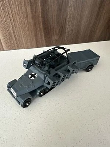 Corgi Toys Hanomag Sdkfz 251/1 Semi-Track Rocket Launcher w/Wagon Gray Hong Kong - Picture 1 of 9