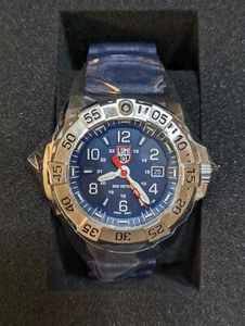 NEW Luminox Navy Seal 200m Dive Sapphire Blue Dial / Blue Band Watch XS.3253 - Picture 1 of 9