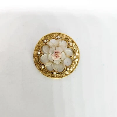 Broche de perlas semilla aspecto victoriano calado tono oro rosa bisque joyería 1928 Foto 1 de 4