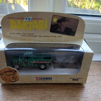 Corgi 07104 Daktari Land Rover avec figurines Clarence Lion & Judy à l'échelle 1:43.  - Photo 1/4