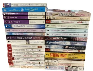 Variety PB Lot of 33 Romances, Harlequin, Silhouette, Mira - Picture 1 of 8