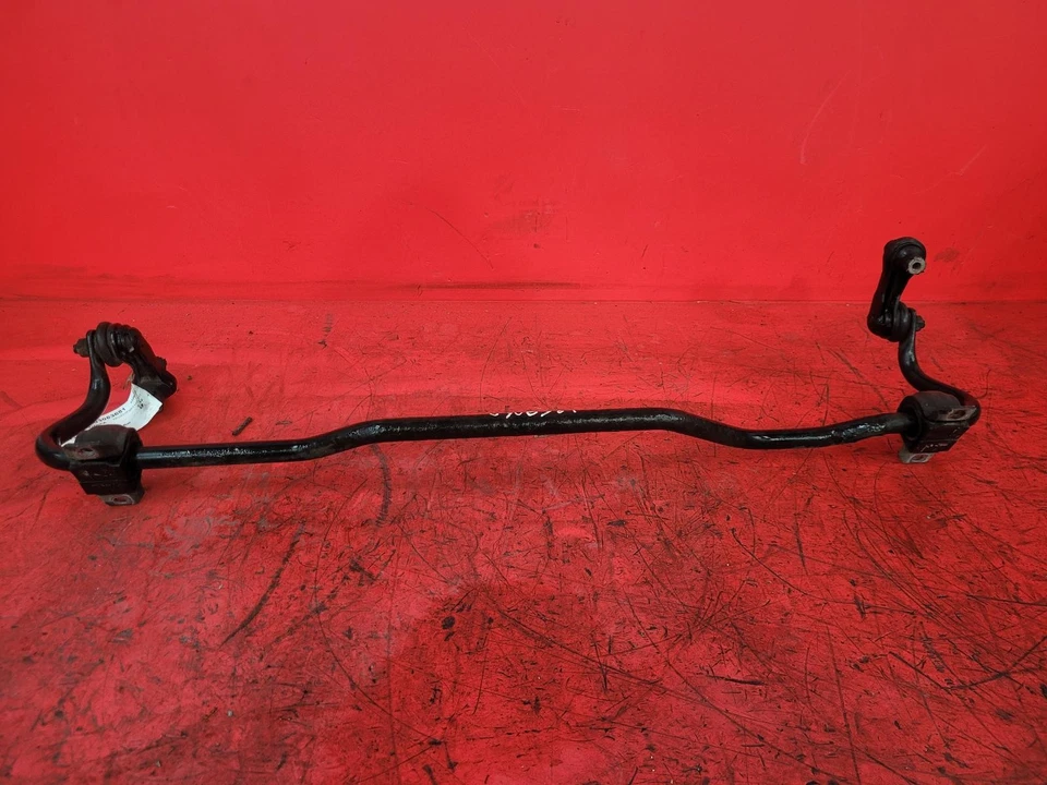 BARRA ANTIVUELCO TRASERA AUDI TT Mk3 (8S)  Foto 1 de 4