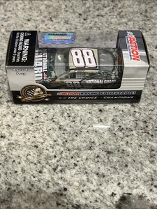 #88 DALE EARNHARDT Jr National Guard 8 Soldiers 8 Missions 1/64 NIP NASCAR - Picture 1 of 4