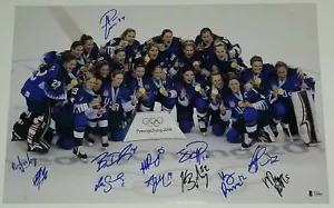 2018 USA Olympia Damen Gold Hockey Team signiert 12x18 Foto MADDIE ROONEY + 11 BAS - Bild 1 von 6