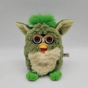 Furby 1998 Frog Green Fur Brown Eyes Working Model 70-800 Tiger Electronics - Foto 1 di 7