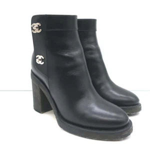 Chanel 18K CC Turn Lock Ankle Boots Black Leather Size 35.5 - Picture 1 of 12