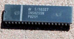 x1 INS8255N NATIONAL SEMICONDUCTOR USA P8255 Vintage CPU 40-PIN DIP, 1983 USA - Bild 1 von 1