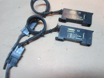 Lot of 2 Banner D12SP6FPH  fiber optic sensors for DIN rail mounting - Image 1 of 4