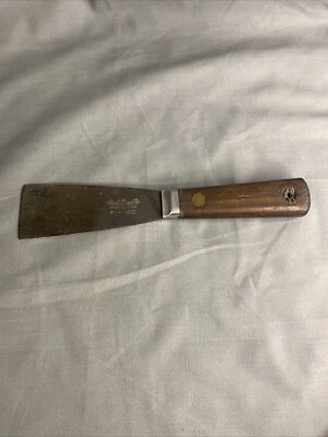 Vintage Red Devil Putty Knife Scraper Wood Handle Brass Pins USA P1 - 1 1/2”S - Image 1 of 4
