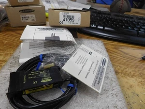 Banner Model:  D12EN6FB Fiber Optic Sensor.    P/N: 41959.  New Old Stock - Picture 1 of 2