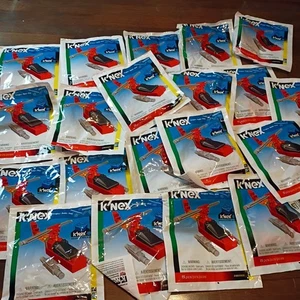 K'NEX Helicopter Set 15 PCS New Sealed Lot Of 20 Bags Bulk Party Favor Stocking - Picture 1 of 6