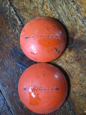 1949 1950's Crosley Hubcap dog dish clip on style a pair of painted caps trailer - Изображение 1 из 4