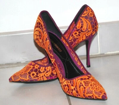 Nicholas Kirkwood Naranja Bordado Superpuesto Encaje Púrpura Gamuza Tacón talla US 7 $695 Foto 1 de 4