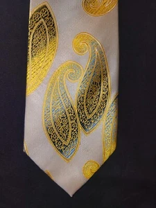 Henri Picard 100% Silk Tie Gold Ivory Paisley Hand Made 60.5x3.75 - Picture 1 of 8