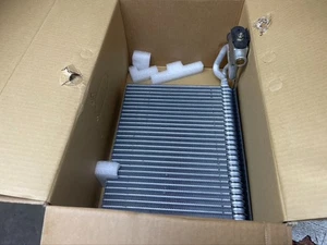 New A/C Evaporator 64119281416 REIN AUTOMOTIVE - Bild 1 von 2