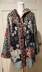 Johnny Was Ontari Sherpa Jacket Size M Mixed Animal Floral Prints Cozy Hooded - Picture 1 of 5