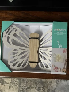 Pillowfort Schmetterling Holz beleuchtet Kinder Wanddeko batteriebetrieben - Bild 1 von 2