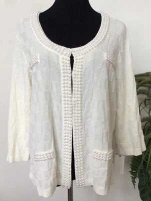 全新带标签 Joan Rivers 女式奶油色珍珠装饰开衫毛衣 L 码,69 美元 — 第 1/4 张图片