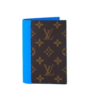 LOUIS VUITTON Louis Vuitton Monogram Macassar Passport Cover Couverture Passport - Picture 1 of 7