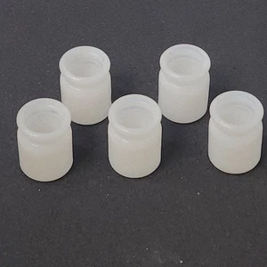 5 Vintage Milchglas Miniatur Gläser weiß Milchkännchen Apotheker Sammlerstück Deko - Bild 1 von 14