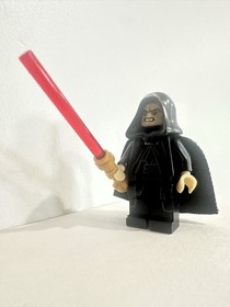 LEGO Star Wars Emperor Palpatine Minifigure Darth Sideous W/ Light Saber