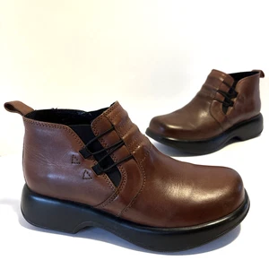 Botín al tobillo Dansko de cuero marrón para mujer EU 38 talla US 7,5-8 calzado boho sin cordones - Imagen 1 de 13