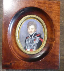 veritable miniature d'un officier de hussard époque restauration - Imagen 1 de 3