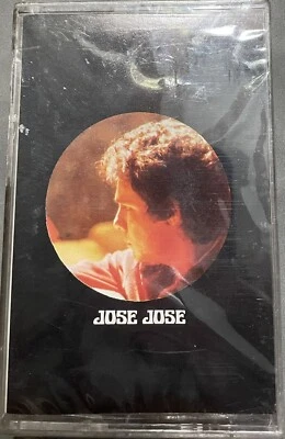 Jose Jose "Paloma” - Image 1 of 2