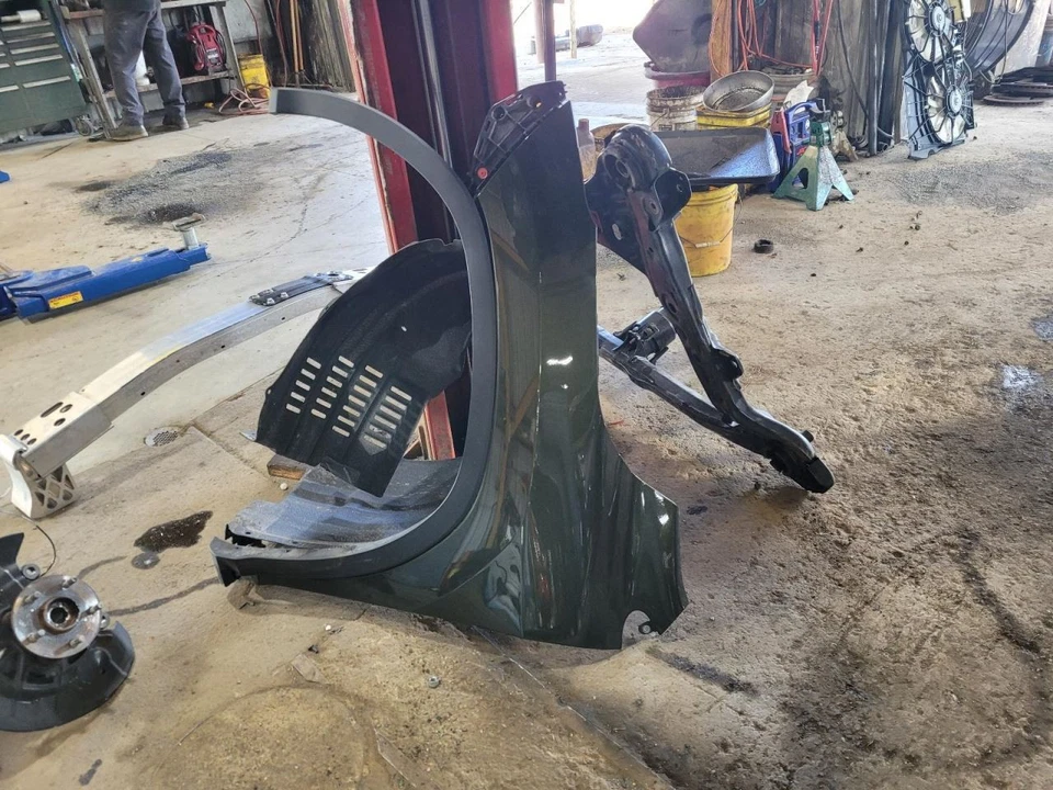 (LOCAL PICKUP ONLY) Passenger Right Fender Fits 16-22 LEXUS RX350 2021876 - Image 1 of 4