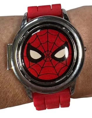 ACCUTIME MARVEL SPIDER-MAN SPIDERMNAN LCD DISPLAY SPINNER WATCH w/FLIP OPEN LID - Image 1 of 4