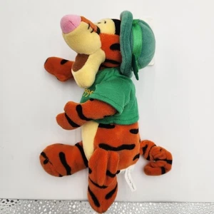 Disney Tigger Beanbag Peluche Día de San Patricio O'Tigger 8" con etiquetas - Imagen 1 de 5