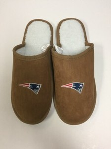 patriots house shoes