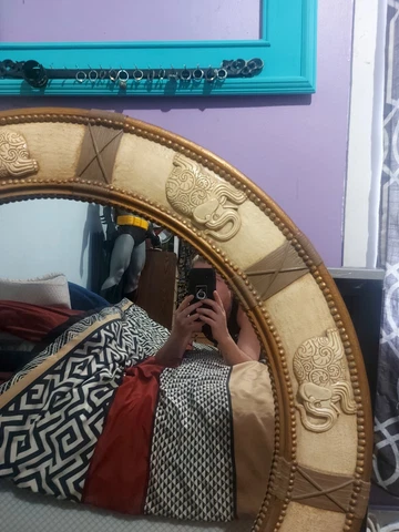 hanging wall mirror elphants Cover