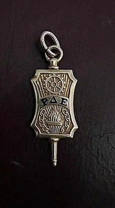 Vintage Gold Filled Rho Delta Epsilon Member Badge Pin 1940s ๐ - Picture 1 of 2