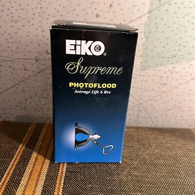 ¡NUEVO EN CAJA! Bombilla fotoinundación Eiko Supreme EBW 500W 115-120 voltios E26 4900 Kelvin Foto 1 de 4