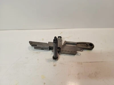 Audi A3 2017 O2E321481B 1,4 L E-tron transmisión OEM palanca de cambios. Foto 1 de 4