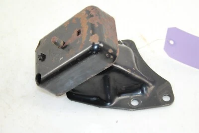 1990-1993 Mazda MX-5 Miata Right Engine Mount OEM EE109 - Imagem 1 de 4