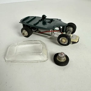 Slot car vintage Revell scala 1/32 #81501 NON TESTATA anni 60 - Foto 1 di 12